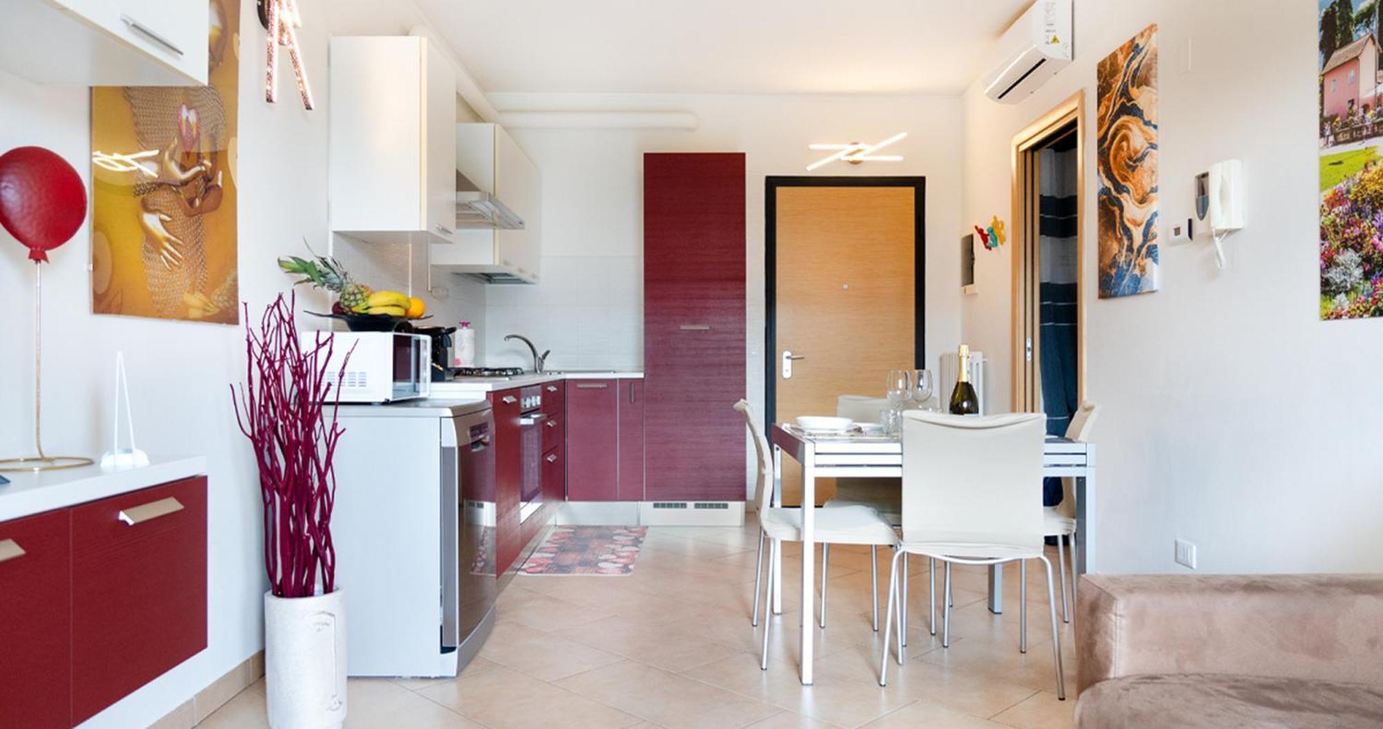 Oleandro Apartment - Featuring A Private Garden And Access To 5 Pools Desenzano del Garda Exteriör bild