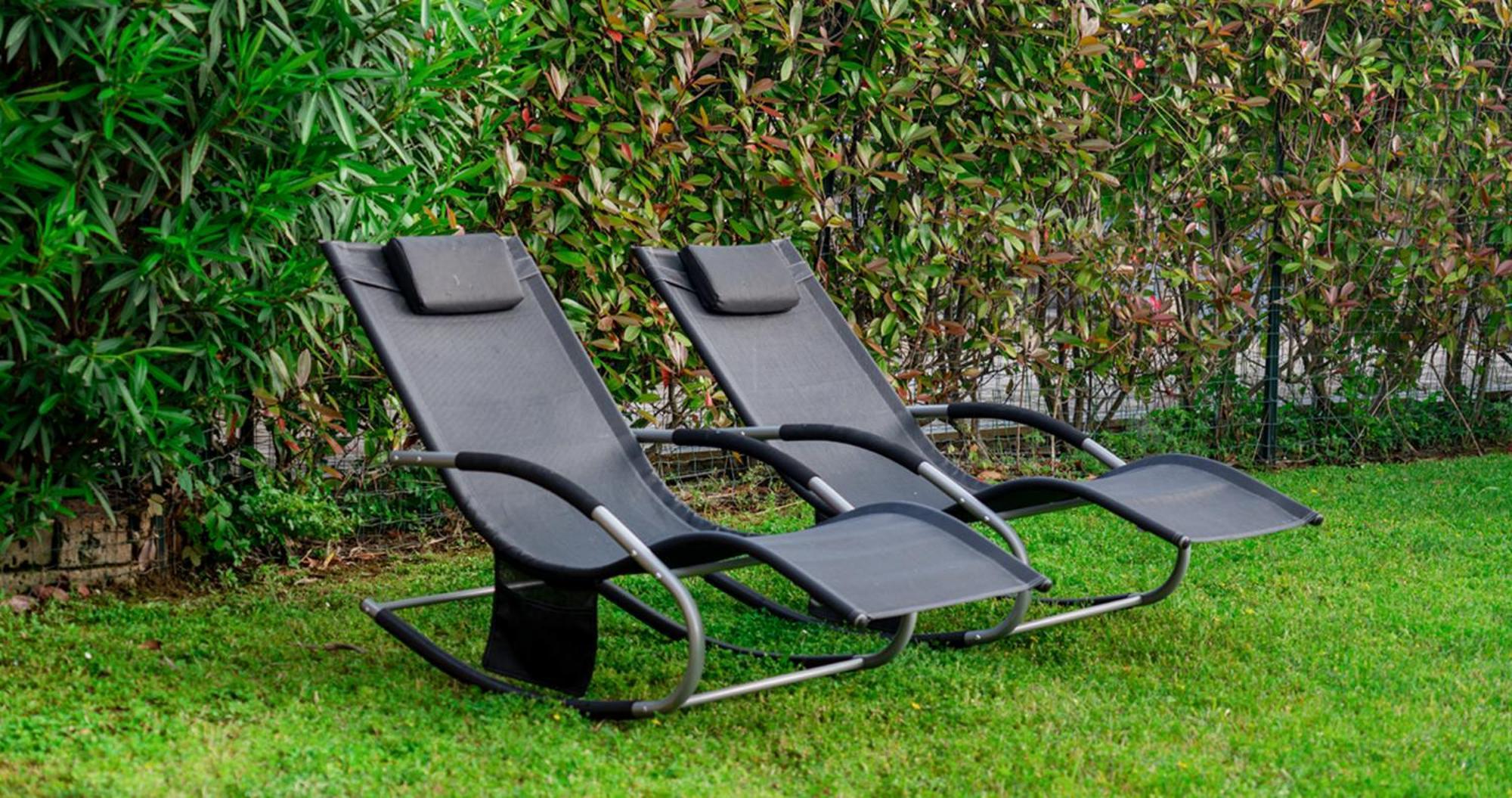Oleandro Apartment - Featuring A Private Garden And Access To 5 Pools Desenzano del Garda Exteriör bild